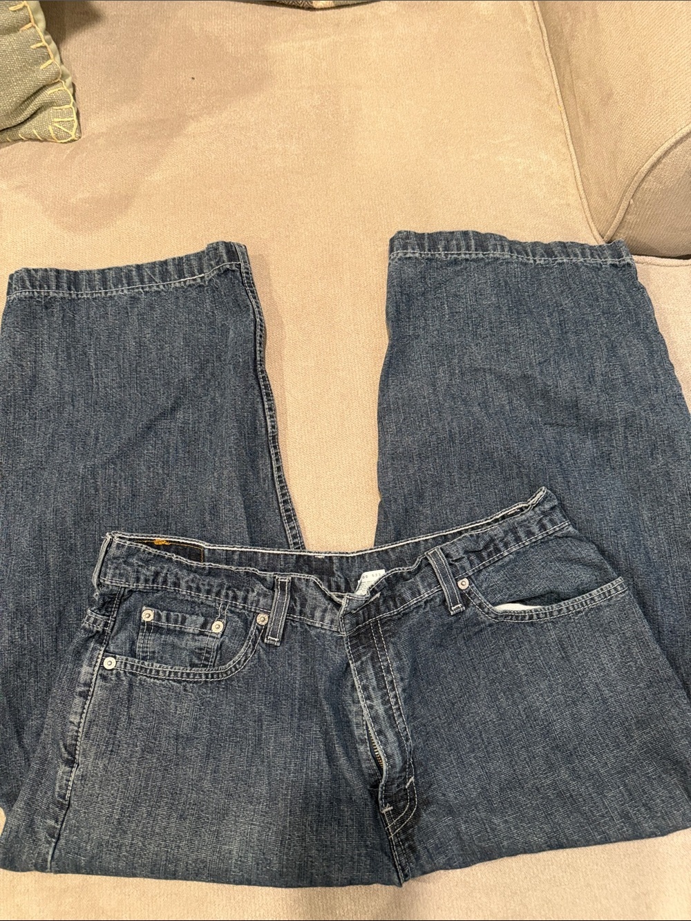 Levi Classic Dark Blue Denim wide leg cropped Jeans